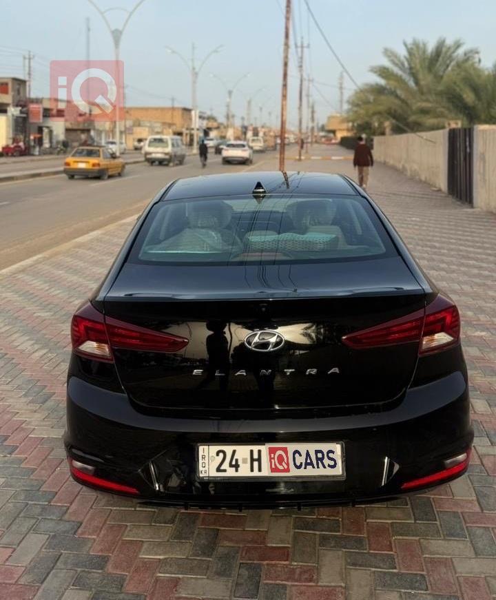 هيونداي النترا